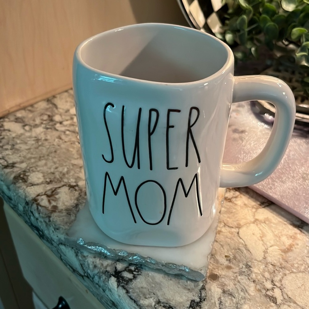 SUPER MOM Rae Dunn Mug